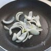 【さっぱり旨だれ豚バラ炒め】手間なし10分で夏を乗り切る！の工程2