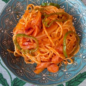 綾鷹ルイの作ってみた!投稿(味付けはケチャップだけ♪『昔懐かし♡こくうまナポリタン』)