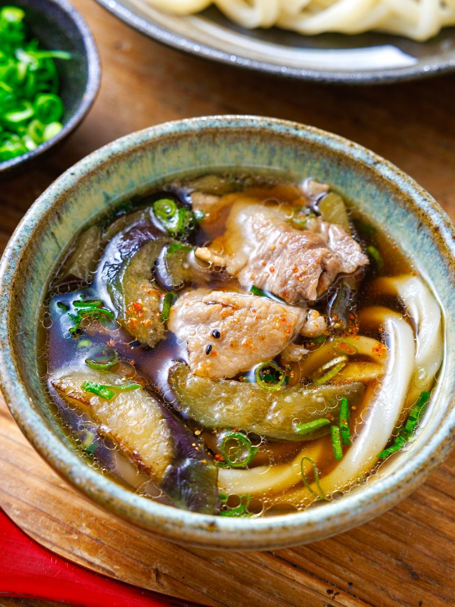 速攻10分♡悶絶必至】至福の豚なす肉汁うどん♡おつゆが最高