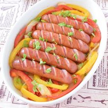 大きなソーセージとパプリカのおもてなしプレート アメリカ料理