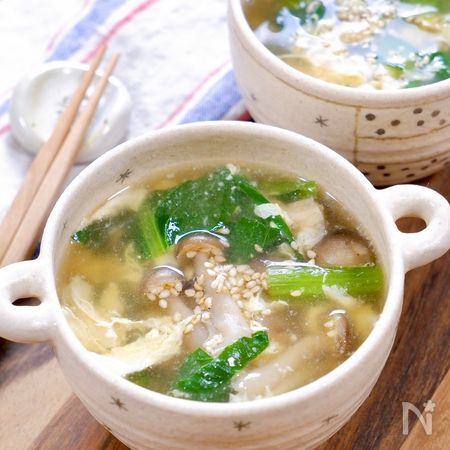 3分で 小松菜としめじと卵の中華風ごま醤油スープ By Rinaty りなてぃ レシピサイト Nadia ナディア プロの料理家のおいしいレシピ 3分で 小松菜としめじと卵の中華風ごま醤油スープ By Rinaty りなてぃ レシピサイト Nadia ナディア プロの料理家のおいしいレシピ