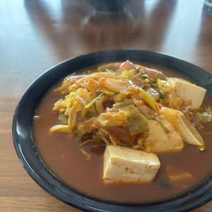 こむぎの作ってみた!投稿(ファミレス再現《旨辛♡チゲ風ラーメン》)