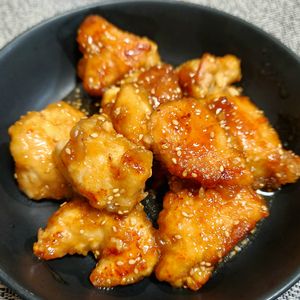 ゆきのこの作ってみた!投稿(油は大さじ2♪むね肉で作る♪『揚げない鶏唐の甘酢ごまあえ』)