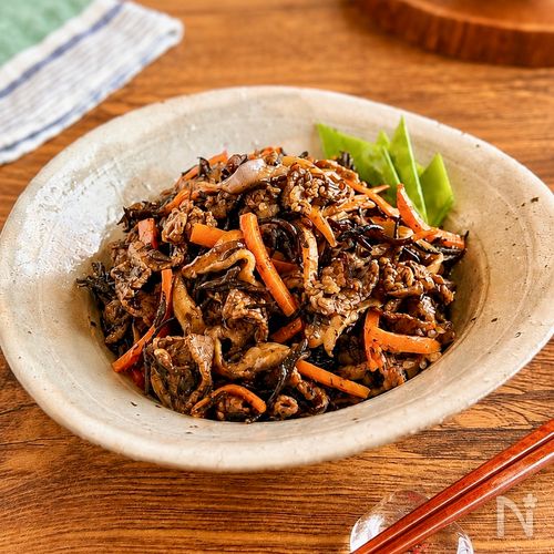 牛肉入れたら大正解!主役級【ひじきの甘辛煮】