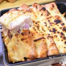 香ばしさが嬉しい♪炙りチーズベーコン