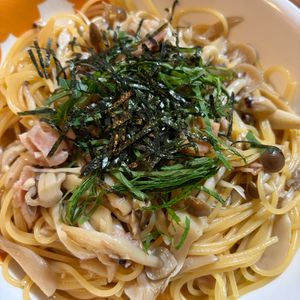 まさの作ってみた!投稿(ワンパンで簡単【きのことベーコンの和風スパゲティ】)