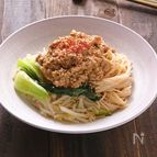 冷やしごまみそ担々麺『野菜もしっかりとれる一品』
