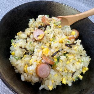 na.の作ってみた!投稿(【塩こんぶバター炒飯】ウインナーと卵で絶品炒飯!味付け簡単♪)