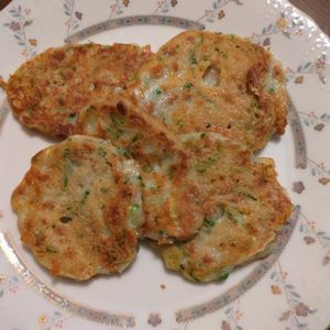 たりおの作ってみた!投稿(包丁不要！混ぜて焼くだけ♪冷めても美味しい「なっとうふ焼き」)