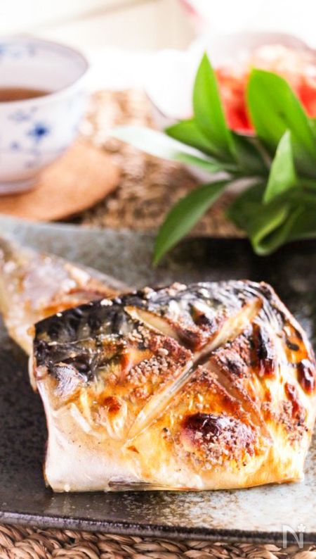 身はふっくら♪皮はパリッと美味しい♡鯖の絶品塩焼き