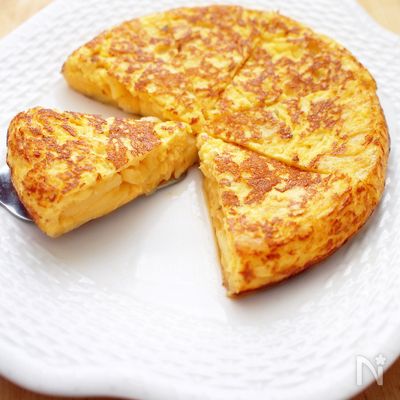 トルティージャ（スペイン風厚焼きオムレツ）