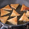 【大人のおつまみ子供のおやつ】キャベツとひき肉のカレーサモサの工程4