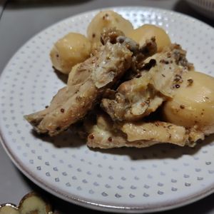 永井玲子の作ってみた!投稿(手羽先とじゃが芋のこく旨煮【マスタードでお肉柔らか！】)
