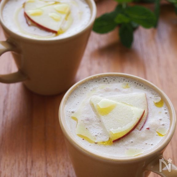 冷えに負けない！りんごジンジャーホットスムージー