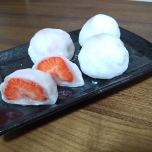 1113047の作ってみた!投稿(レンジでイチゴ大福)