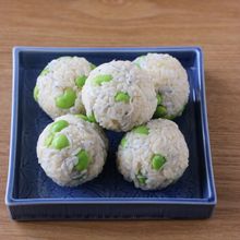 枝豆としらすのベジむすび