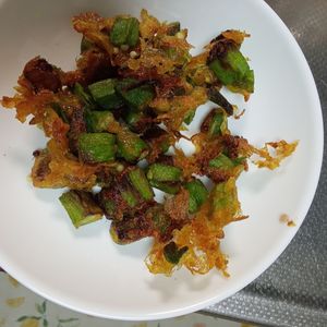 鶏皮坊主の作ってみた!投稿(手が止まらない！【オクラの塩唐揚げ】)