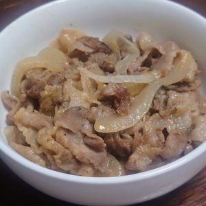 オレンジの作ってみた!投稿(間違いない！5分で出来てご飯がすすむ＊豚こまの甘酢照り焼き)