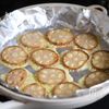 【ヘルシーおつまみ】蓮根のカリッと青のりチーズ焼きの工程3