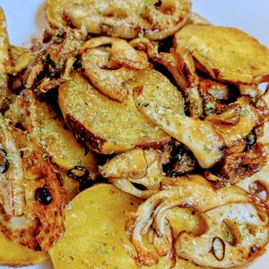 まゆのの作ってみた!投稿(【さつまいも・れんこん・舞茸のデリ風お惣菜】冷めても美味しい)