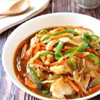 野菜たっぷり栄養満点♡柔らか鶏むね肉の和風カレー風味あんかけ