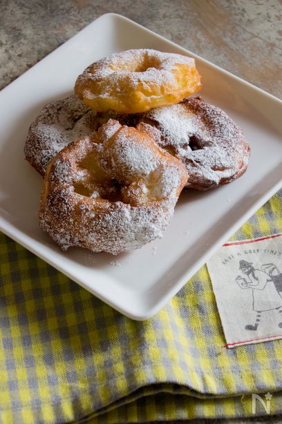 輪切りりんごのふわふわドーナツ