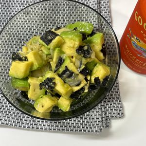 1009530の作ってみた!投稿(アボカドの海苔和え)