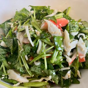 Shinoの作ってみた!投稿(お箸が進む【三つ葉とカニかまのナムル風サラダ】翌日まで美味♪)
