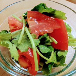 まゆのの作ってみた!投稿(ミニトマトと三つ葉のわさび醬油マリネ)