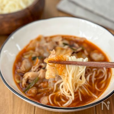 レンジでぱぱっと【辛旨♪豚キムチつけめん】