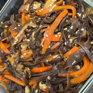 みーこの作ってみた!投稿(【切り昆布の梅煮】常備菜にも◎)