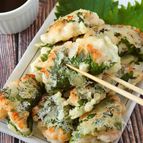 サクプリ食感♪エビとはんぺんの大葉包み揚げ