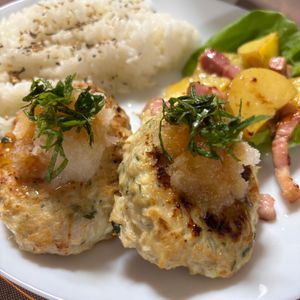えみりんの作ってみた!投稿(【鶏ひき肉の豆腐ハンバーグおろしポン酢】高たんぱく・低脂質)