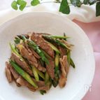 牛肉とアスパラのオイスター炒め