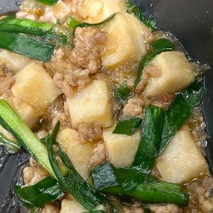 1224899の作ってみた!投稿(【合わせだれで簡単！麻婆ニラ豆腐】男子が喜ぶ♡︎丼にも！)