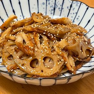 michuの作ってみた!投稿(【焼き蓮根とちくわのきんぴら】作り置き/お弁当/時短/節約)