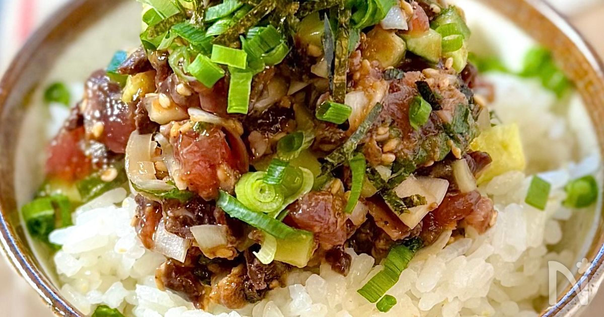 混ぜるだけ！これは旨すぎる♡【カツオのなめろう風丼】