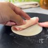 【ハムチー巻き】重ねて巻くだけ！パリッととまらん♪の工程3
