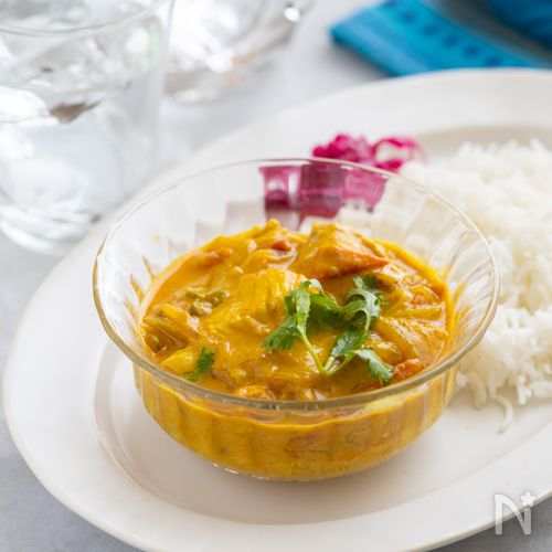フェンネル香る冷たいスパイスチキンカレー