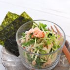 止まらない！！豆苗とカニカマの明太サラダ