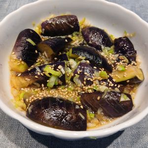NOBの作ってみた!投稿(【なすの中華風おひたし】チンして浸すだけ♪染みじゅわ副菜♡)