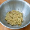 イワシの缶詰で簡単！イワシと焼き芋のパテの工程2
