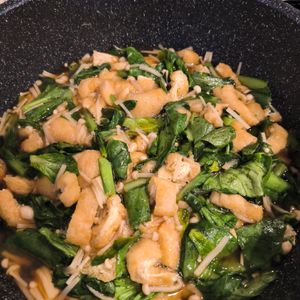 1074129の作ってみた!投稿(【小松菜と油揚げの炒め煮】じゅわ〜と染みる副菜♡作り置きにも)