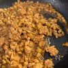 【鶏ごぼうそぼろ】ワンパンガッツリご飯泥棒の工程2