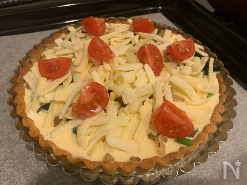 ホームベーカリーでパイ生地から手作り！キッシュ♡ by 平井奈穂美 | …