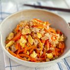 にんじんと鶏ひき肉のしょうゆマヨ炒め