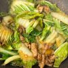 白菜と豚バラの《甘辛♡にんにく醤油炒め》の工程4