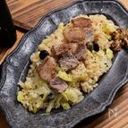 ビールが欲しくなる「猪肉とキャベツのクミン香る釜飯」