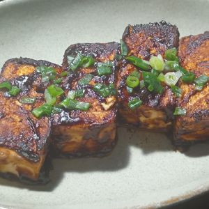 ひろりぃの作ってみた!投稿(豆腐だけで最強メイン【豆腐の味噌照り焼き】)