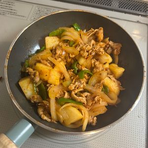 みらりの作ってみた!投稿(【ご飯が進む！ポークカレーチャップ】子供が喜ぶポテト入り♪)